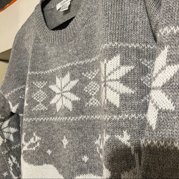 Neutral Holiday Sweater - Picture 3 of 7